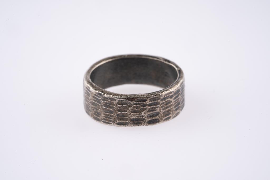 Anello Amantide Fascia Lavorata - AMANTIDE